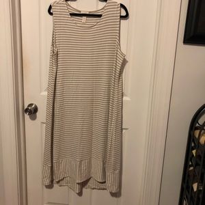 ☀☀High-low, sleeveless summer dress.